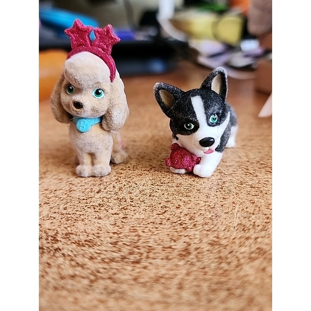 Barbie Loves Pets Fuzzy Flocked Poodle Siberian Husky Lot Of 2 Dogs Heart Crown